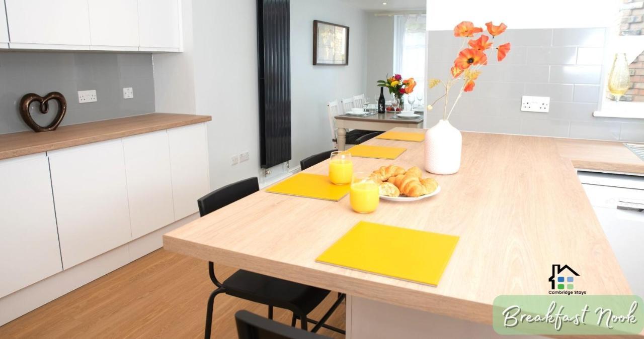 Cambridge Stays 4-5Br House-Garden-Lots Of Parking-15 Min To City-Close To Motorway Girton  Exterior photo