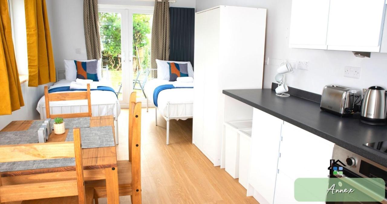 Cambridge Stays 4-5Br House-Garden-Lots Of Parking-15 Min To City-Close To Motorway Girton  Exterior photo